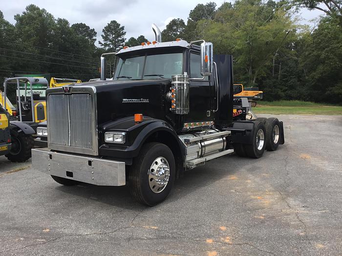 2012 WESTERN STAR 4900FA