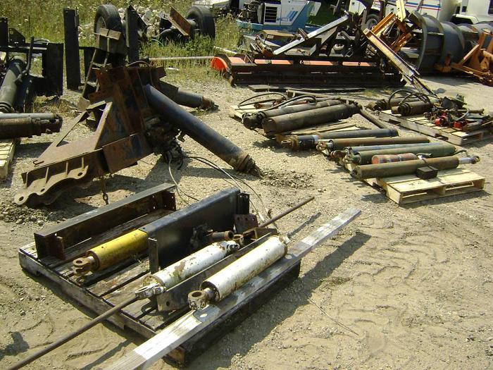 Used 1990 Various Makes Hydraulic cylin- Stock #: 1235