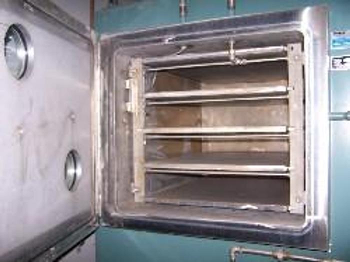Used Used Vacuum Shelf Dryer