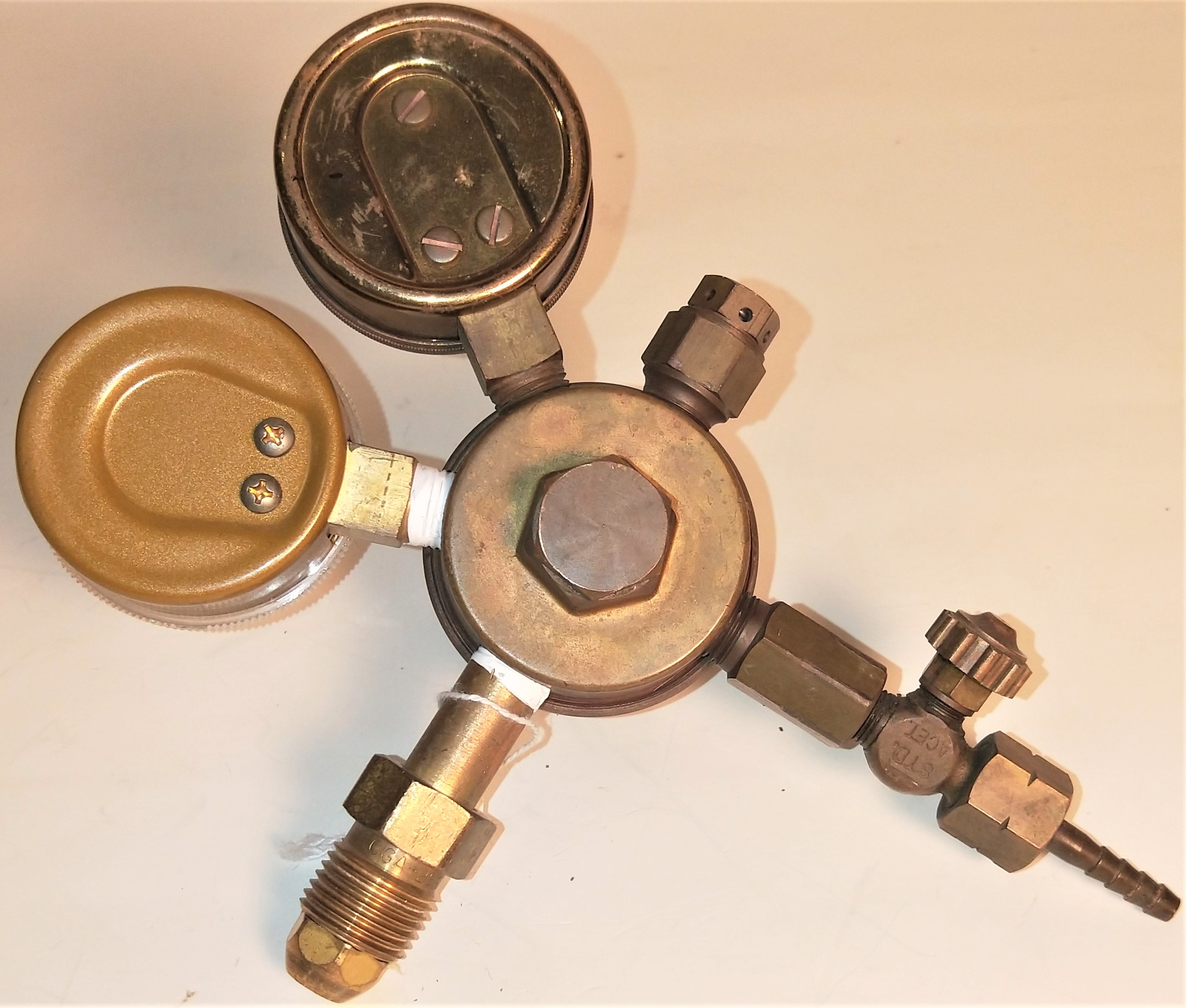 Used Victor SR-201 Acetylene Gas Regulator - CGA 296