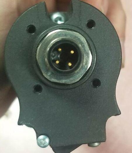 Used ALLEN BRADLEY 440L T4J0320YD UPS RED