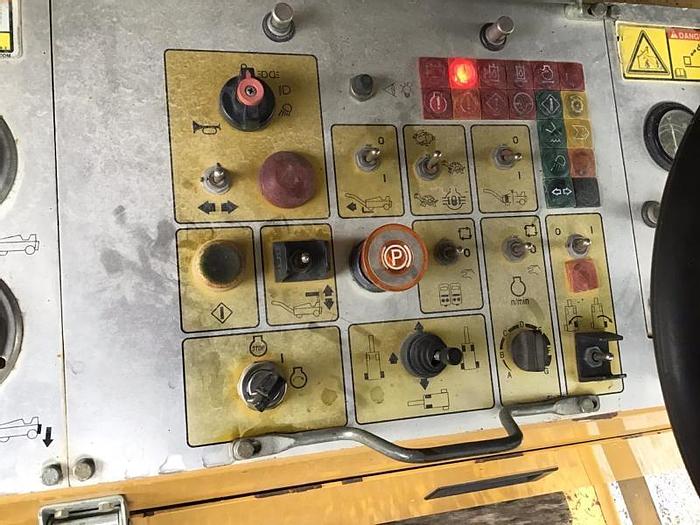 Used 2011 Caterpillar PM-102