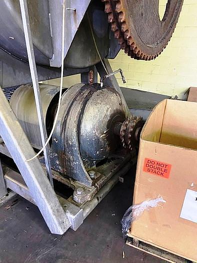 Used 250 CU. FT. DAY RIBBON BLENDER - S/S