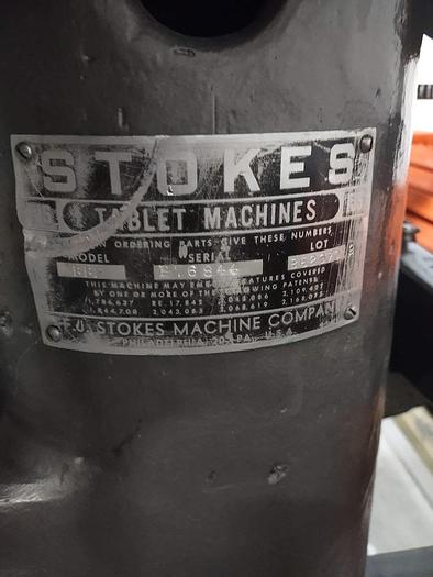 Used STOKES BB2-27  station tablet press