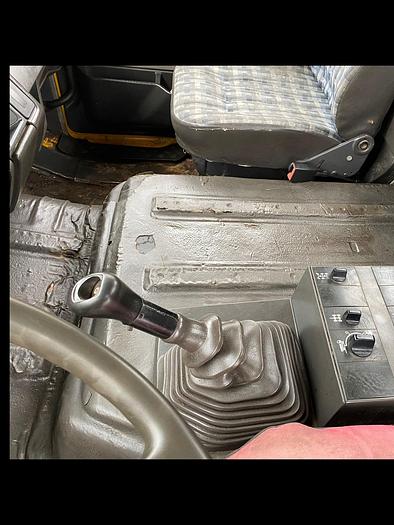 Gebruikt 1992 MERCEDES BENZ 2629 6x6 kipper