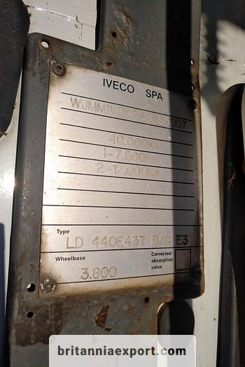 Used 2001 IVECO Eurostar 440E43 T ZF manual tractor unit
