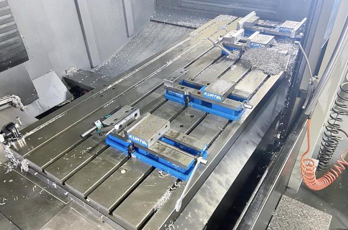 Used 2016 HURCO VMX84i Vertical Machining Center