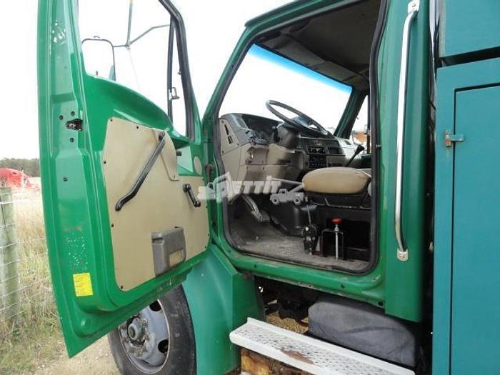 Used 2004 STERLING ACTERRA