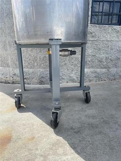 Used Tank, 50 Gallon, S/st, 22" X 32", On Casters #S744571
