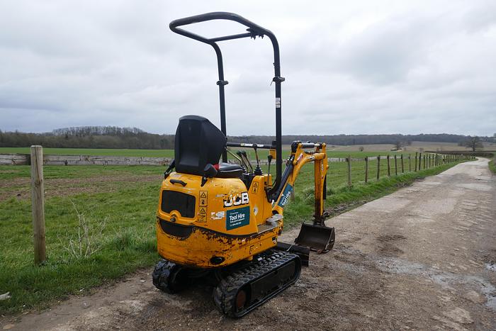 Used 2014 JCB 8008 CTS
