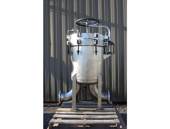 Used USED FILTER, "MULTI" BASKET TYPE, 6" INLET/OUTLET, STAINLESS STEEL