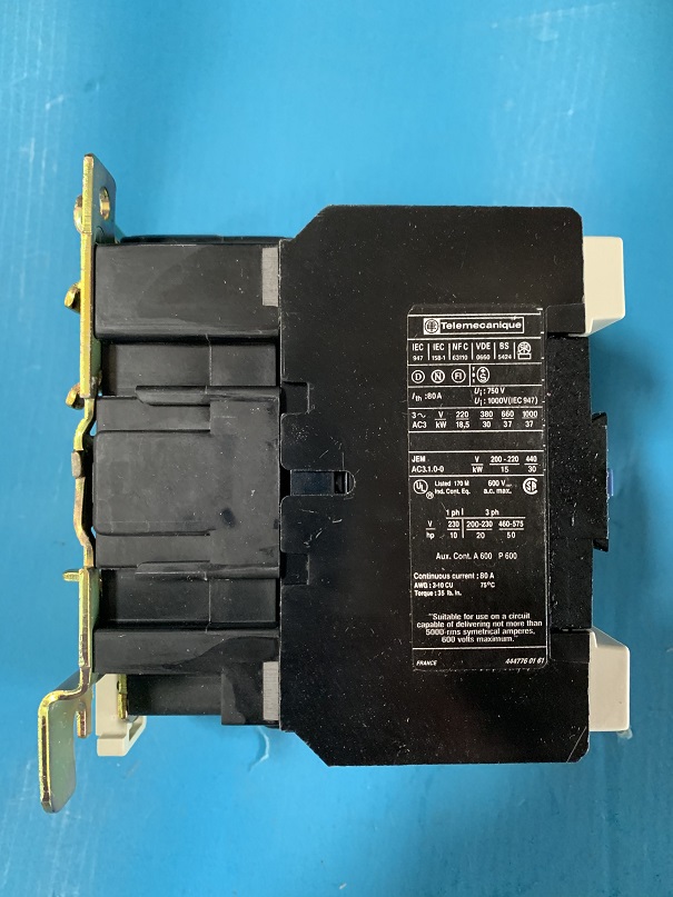 Used Telemecanique Contactor LC1-D6511P7