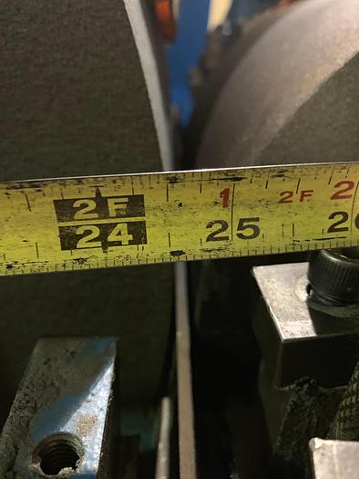 Used CINCINNATI MODEL 220-8 CENTERLESS GRINDER