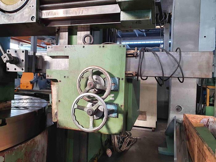 Usato TORNIO VERTICALE TITAN SC 27