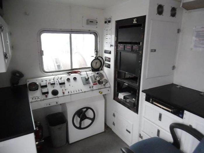 Used 2006 Kenworth Wireline