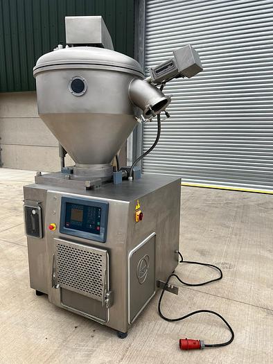 Used RISCO VACUUM FILLER