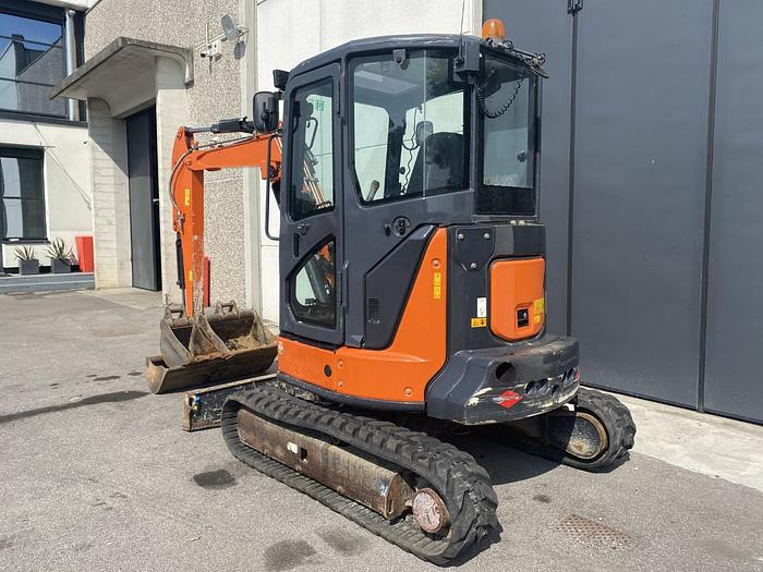 Usato 2016 HITACHI ZX-38U 5-A CLR