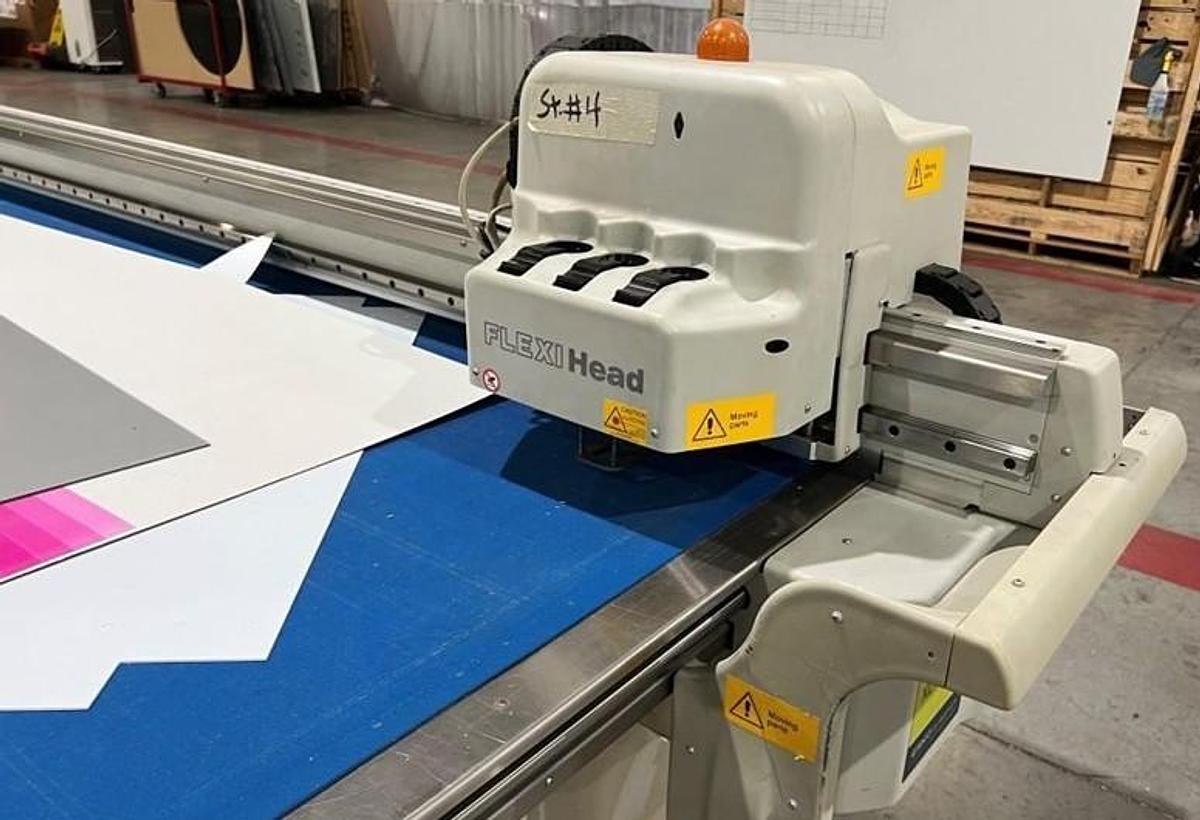 Used Kongsberg Sampletable XL44