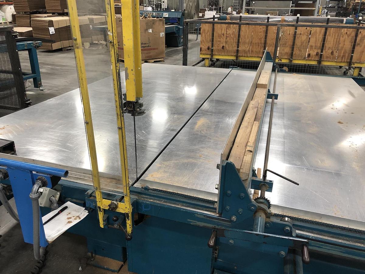 Used Femco Vertical Bandsaw