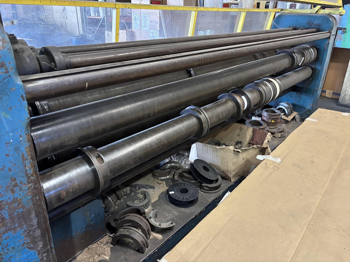 Used 120” 4 bar Slitter