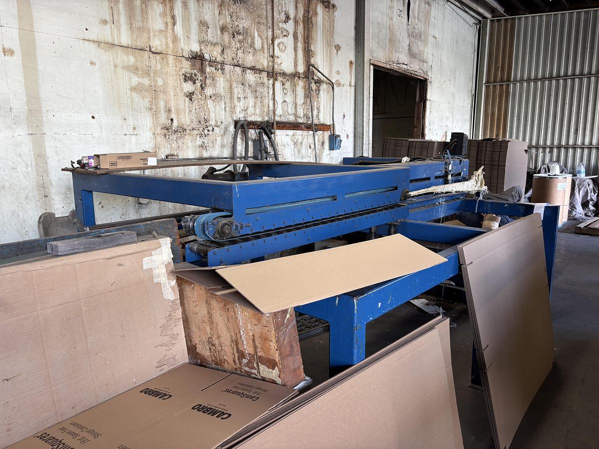 Used Haire semi automatic gluer