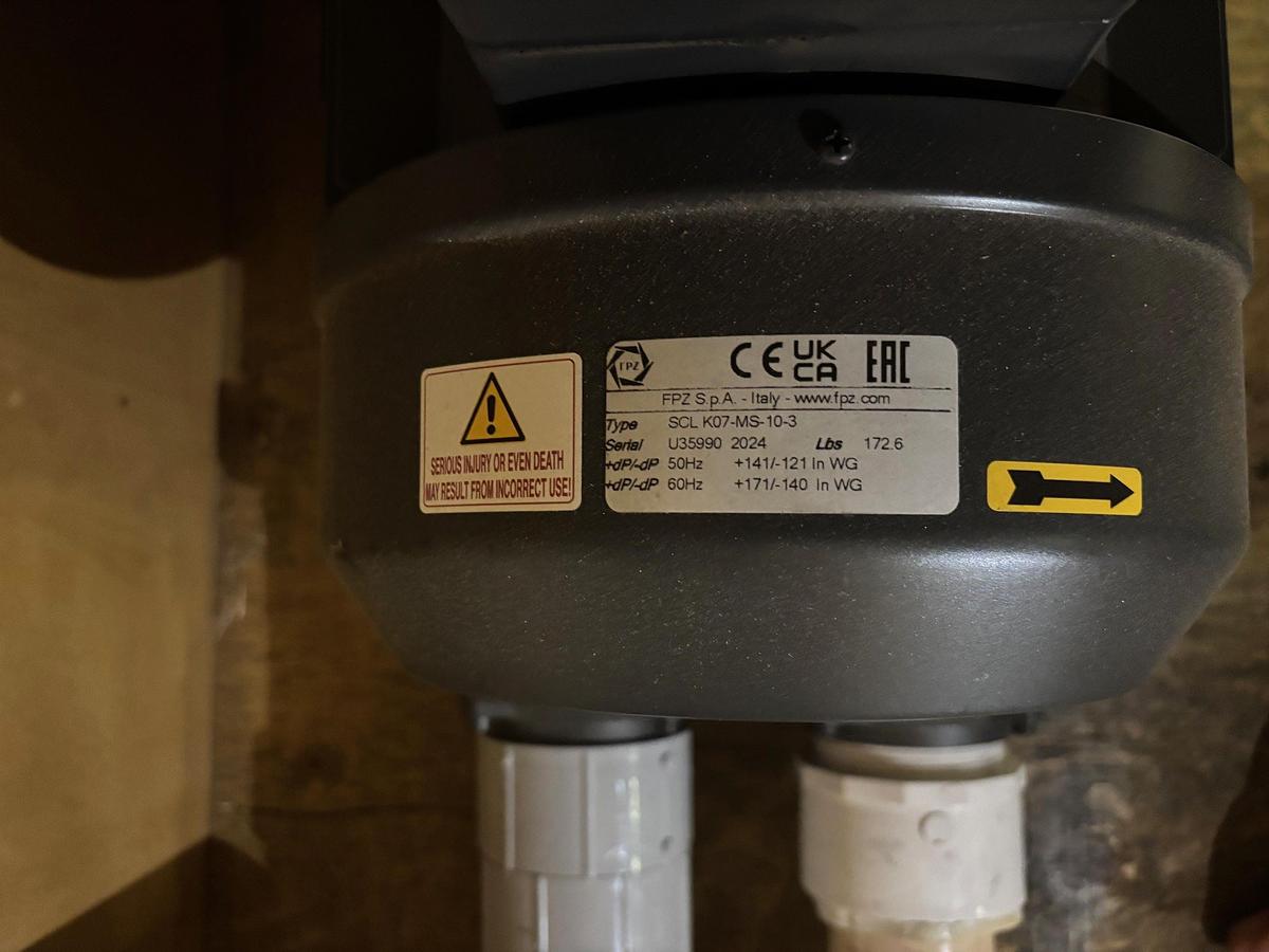 Used 87" x 120" Kongsberg Sampletable XL44