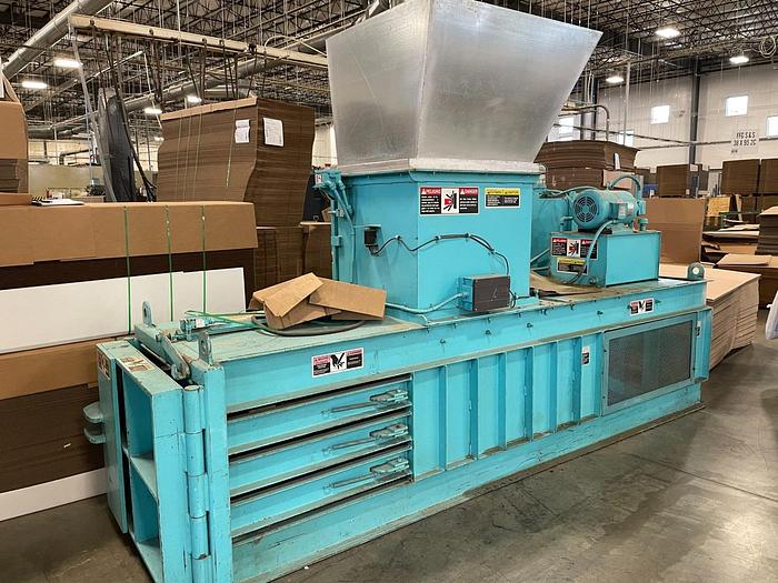 Used 30″ Selco Horizontal Baler