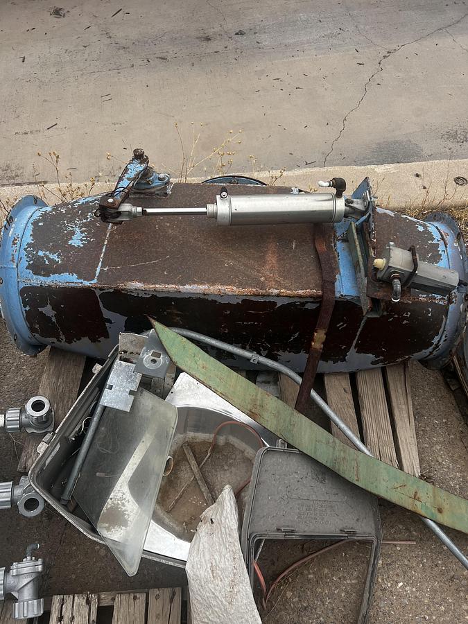 Used Air conveying scrap system with 100's of feet of piping