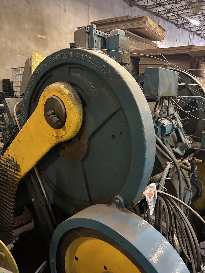 Used 38″ x 54″ Thomson Clamshell Die Cutter