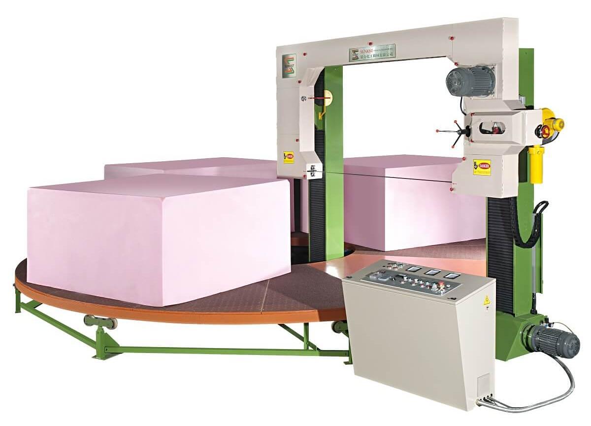 Horizontal circular foam cutting machine