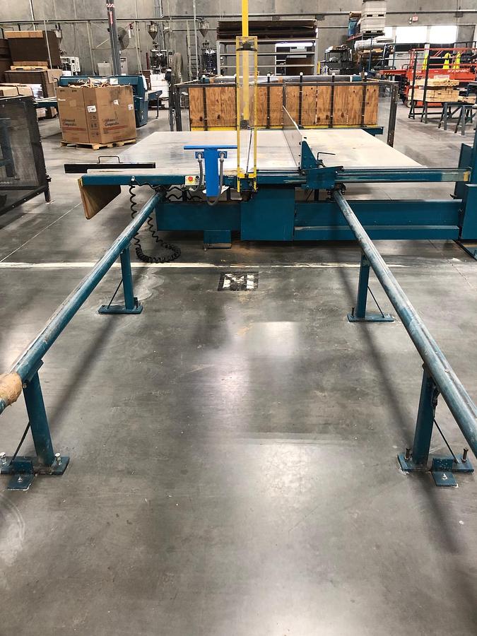 Used Femco Vertical Bandsaw