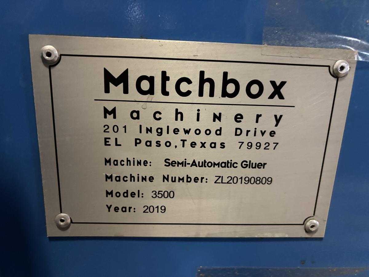 Used Matchbox Semi-automatic Gluer machine with side delivery takeoff