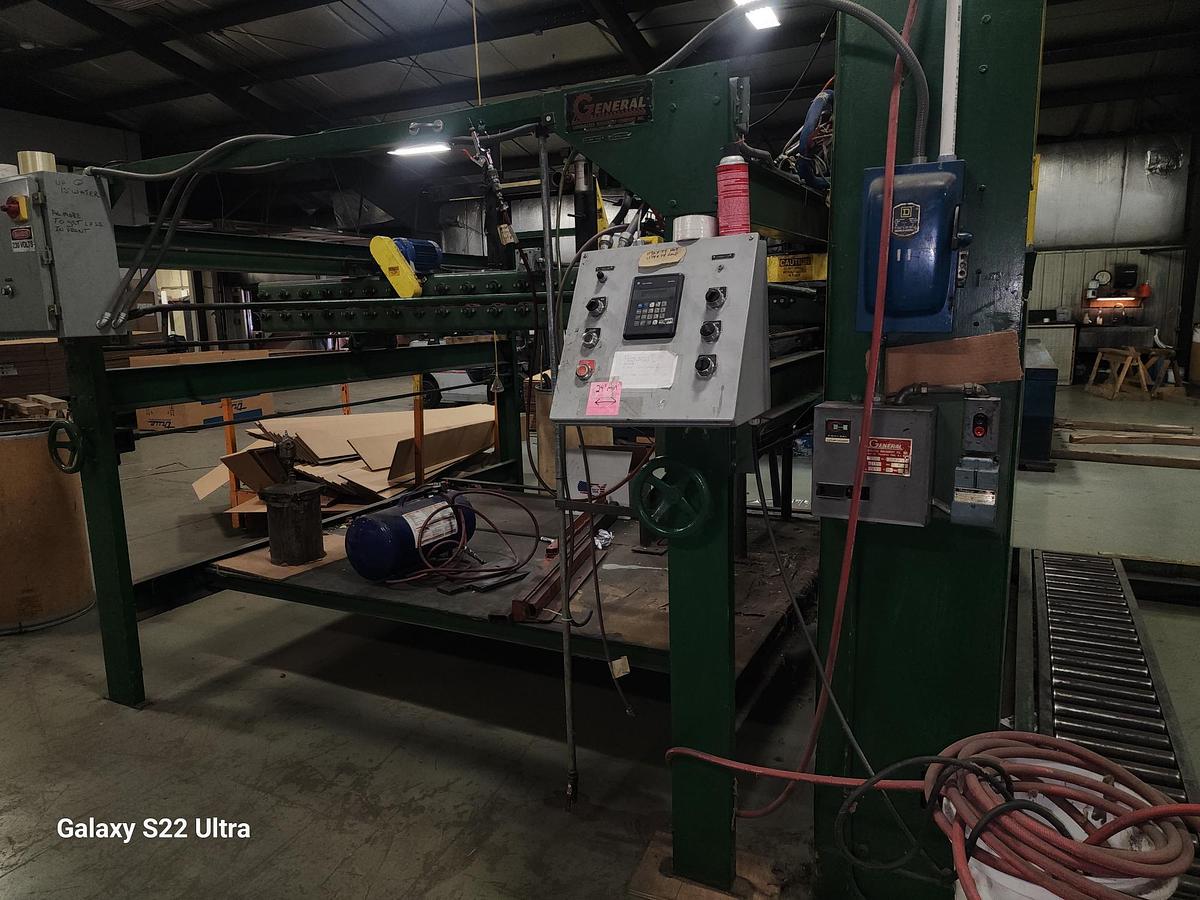 Used 96" General Gluer with Nordson Hotmelt glue system