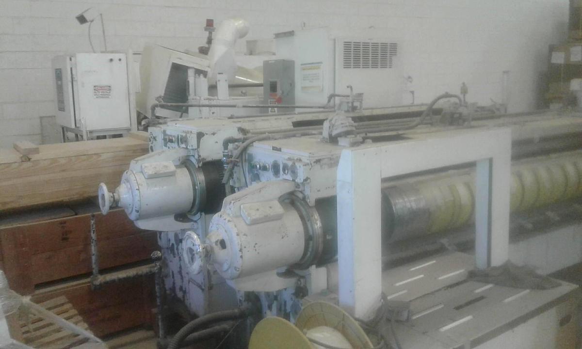 Used 37″ x 84″ Langston 2 color Flexo Printer Slotter