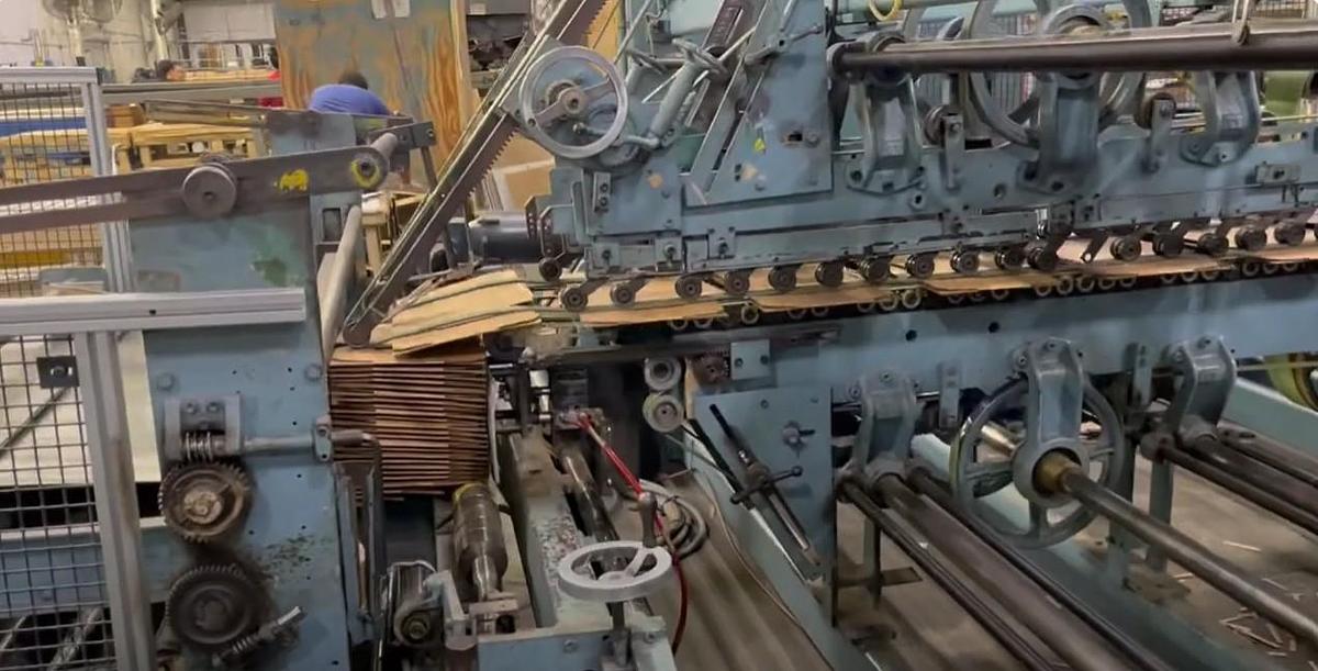 Used 115" Post Folder Gluer