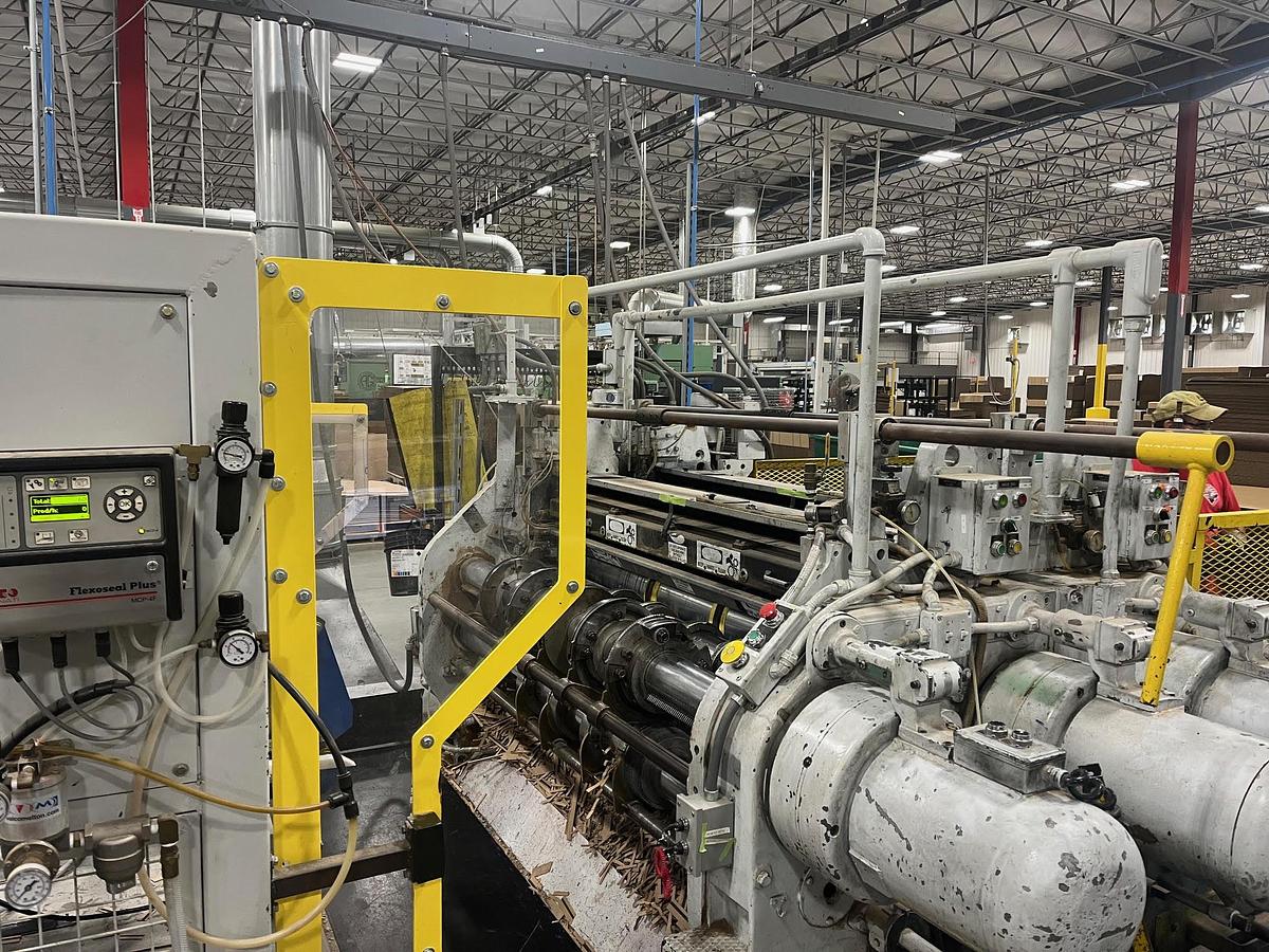 Used 35″ x 78″ Hooper Flexo Folder Gluer with upgraded Folding section and Top loading counter ejector.