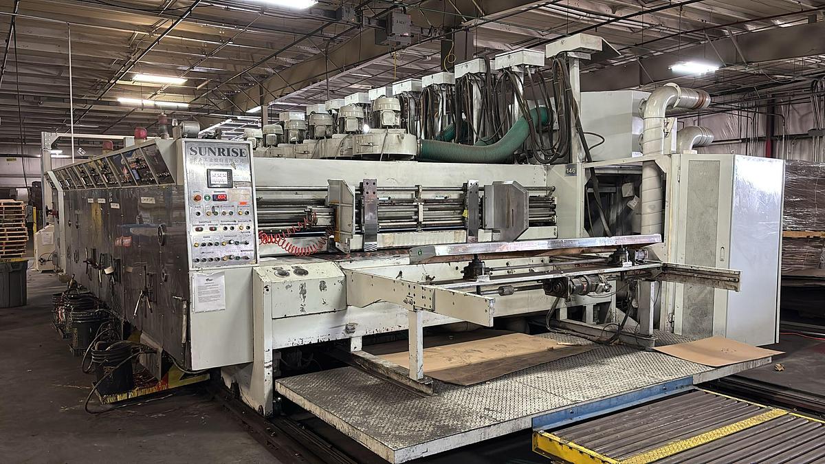 Used 66″ x 126″ Sunrise 4 Color Rotary Die Cutter with Slotting
