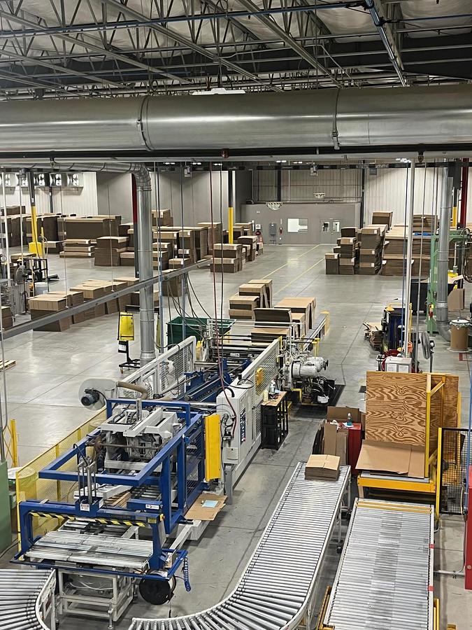 Used 35″ x 78″ Hooper Flexo Folder Gluer with upgraded Folding section and Top loading counter ejector.