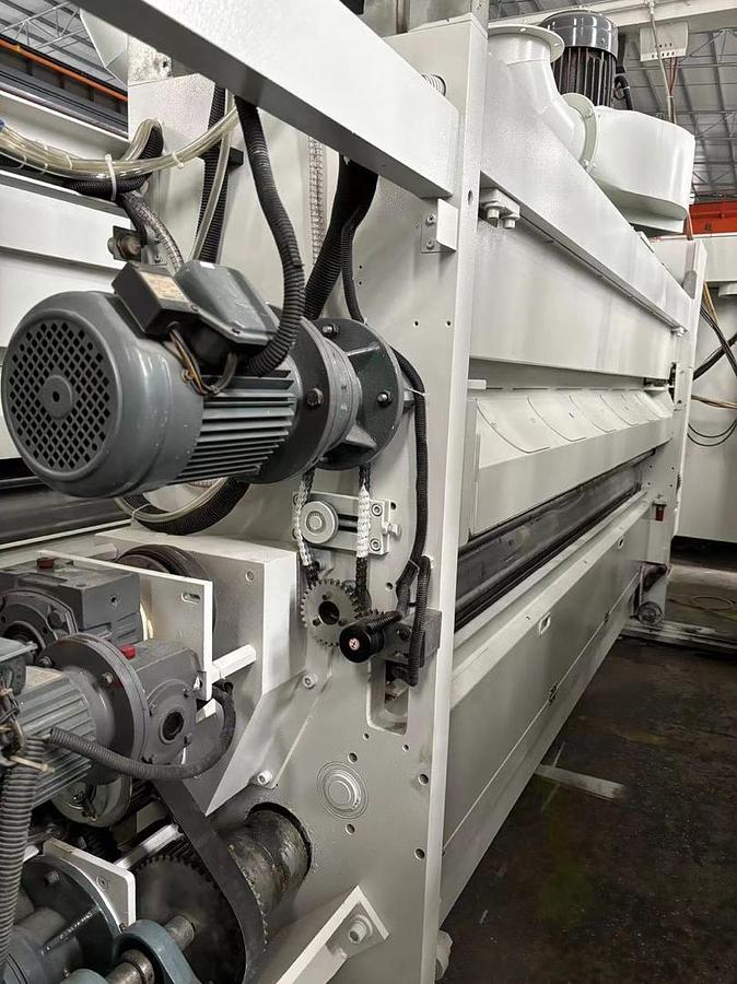 Used 50" x 110" Sunrise 4 color Flexo Folder Gluer with Die Cut section