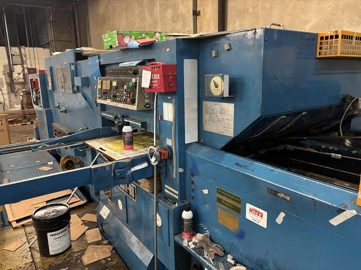 Used 40″ x 56″ Marumatsu Autoplaten Die Cutter