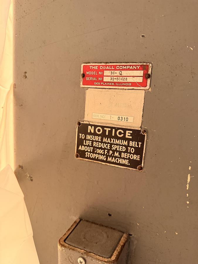 Used DoAll  36-Q Vertical Bandsaw