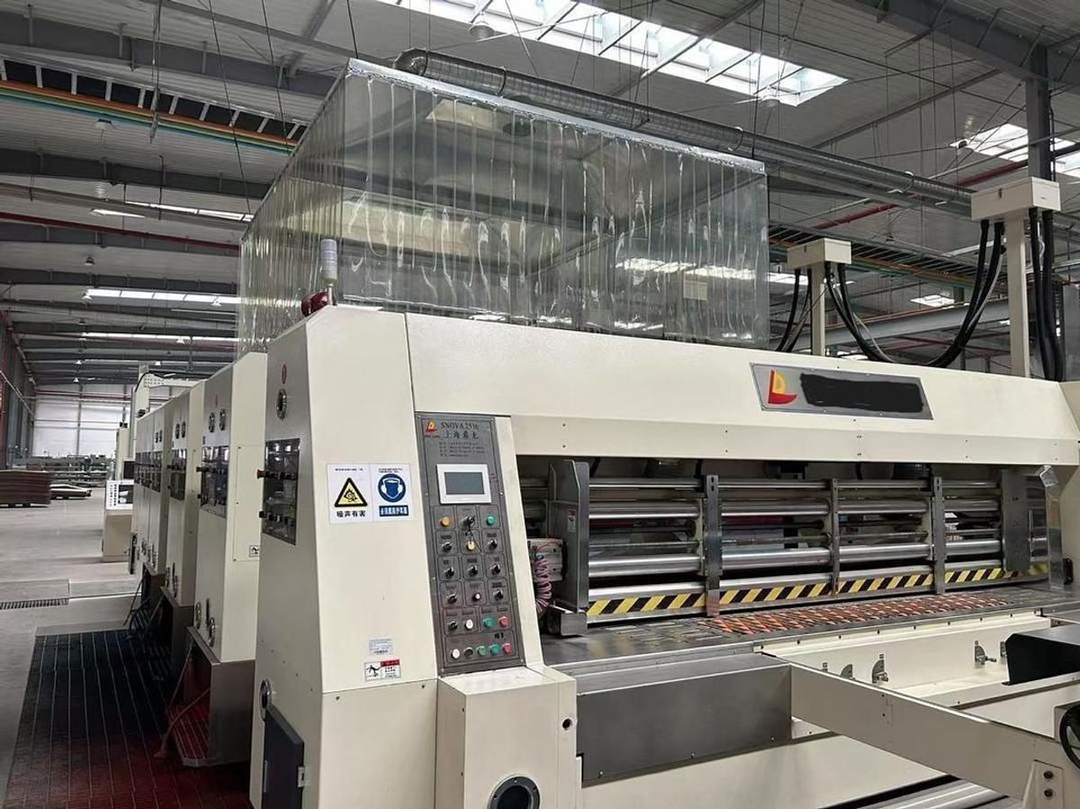 Used 98" x 144" SRPACK 3 color Rotary Die Cutter with Slotting