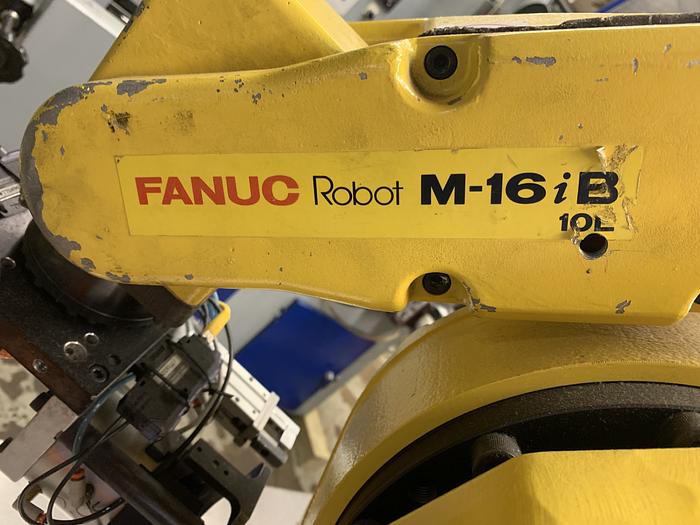 Used FANUC M16iB/10L WITH RJ3iC (R30iA) CONTROLLER