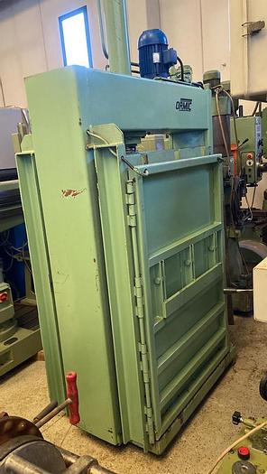 Usato PRESSA PER IMBALLAGGI ORMIC 10 TON