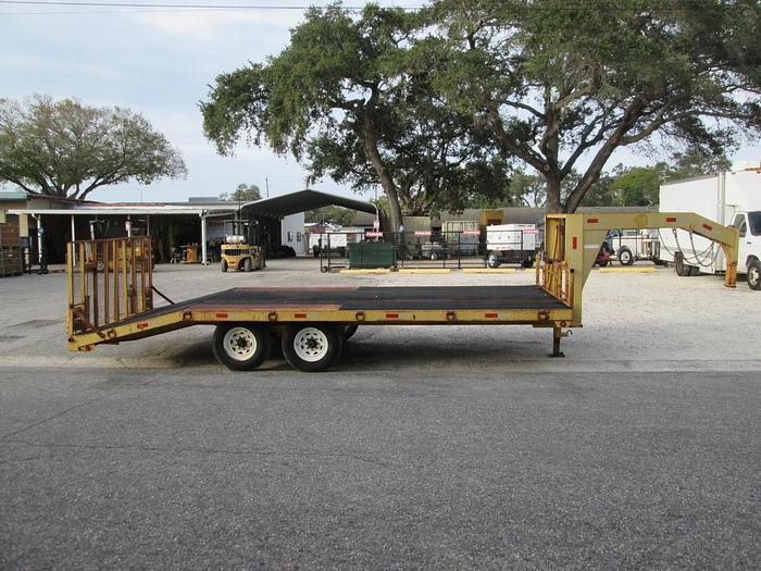 Used 2007 Imperial trailers  Deck over gooseneck equipment