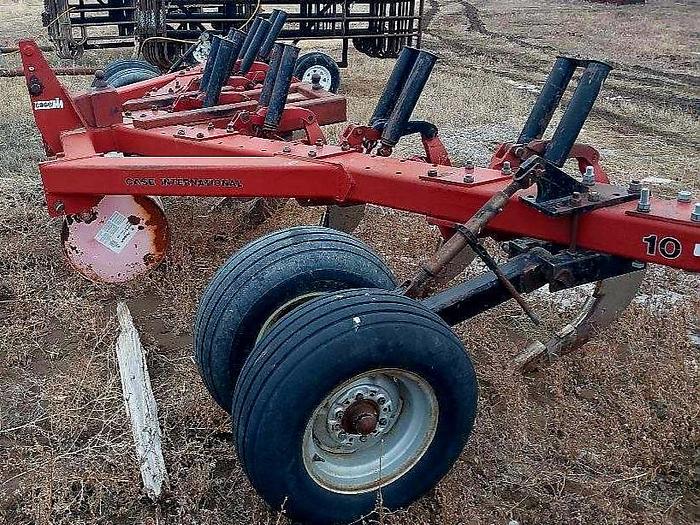 Used Case 14 Ripper - 7 Shank  ** Includes 2 Rippers **