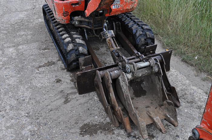 Used 2014 KUBOTA U17-3a