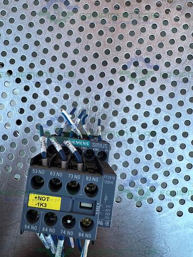 Used Siemens  3RH2131-1BB40 Contactor Relay