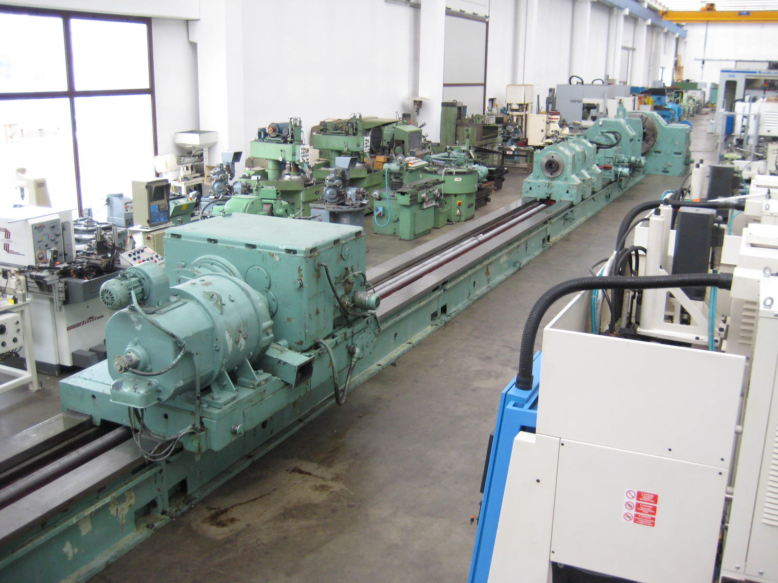 Usato Kramatorsk deep hole boring machine KJ1910  (msre)