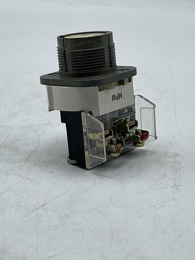 Used AB ALLEN BRADLEY 800T-H2